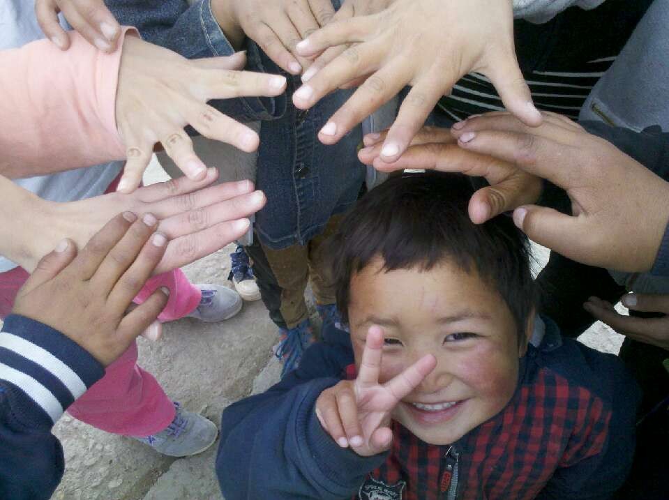 ��ӿƼ���W(xu��)���t�ġ�֧���(du��)���(du��)�T���˴Ό�(sh��)�`�����ຣʡ�ຣ�����Ҵ�Ĺ��W(xu��)У��7��15�����(du��)�T��?y��u)麢�ӂ���ȥ�ˌW(xu��)��(x��)��Ʒ���w����Ʒ�ͽ̌W(xu��)���Y��ϣ�����H��׌����ͯ���õ�����͌W(xu��)��(x��)��߀��׌���ӂ��˽����������Ϣ���������ܵ������P(gu��n)�ġ��D�麢�ӂ��挦(du��)�(du��)�T���R�^ϲЦ��_(k��i)��