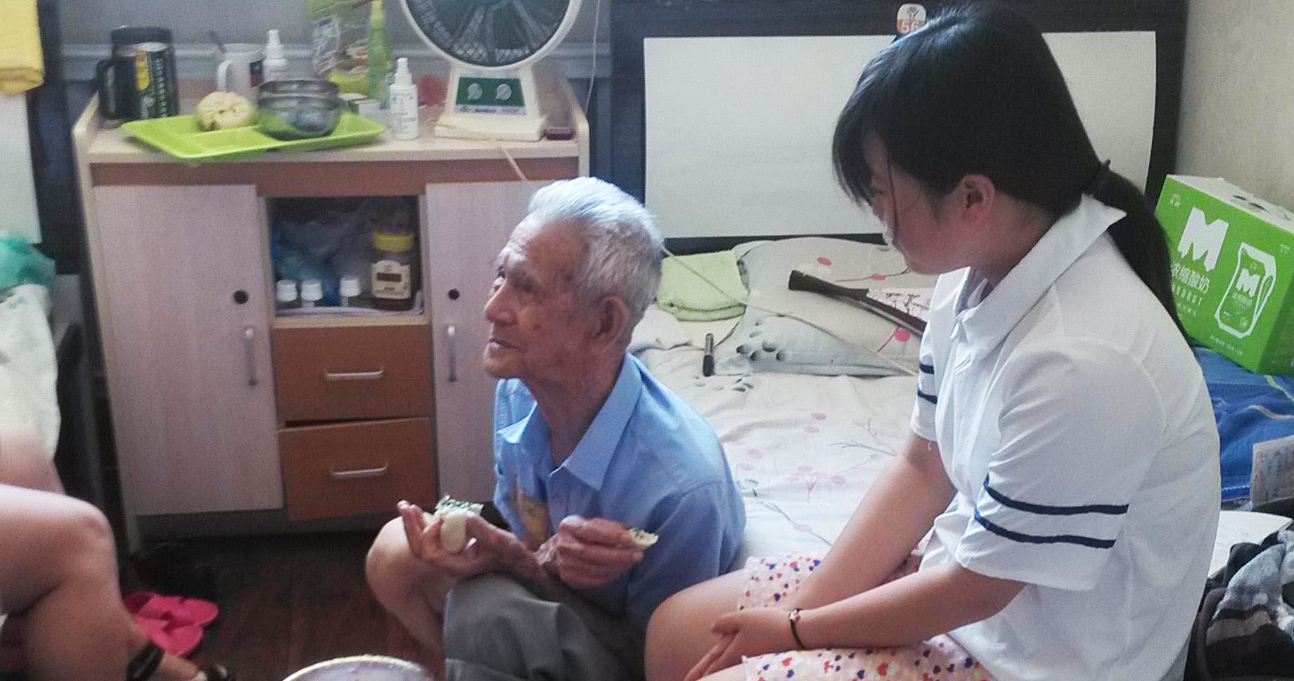 ʯ���Ӵ�W(xu��)�����L����(zh��n)�ϱ����`�أ�ʯ�����С����е�