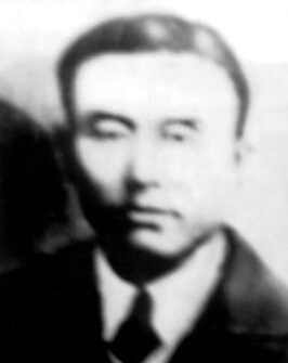 ��h(yu��n)��1902�ꡪ��1938�꣩�M���� ԭ���w�sɽ�������w�������|��ʡ����Ж|����ˡ���·܊����߅܊�^(q��)����܊�օ^(q��)˾��T��1931�ꡰ��һ�ˡ���׃�󣬅����˖|����������(li��n)܊��1938��4��5�գ����h�M����ǲ��������߅�^(q��)�I(l��ng)��(d��o)���ն���(zh��ng)���·�(gu��)�����܊�e��(d��ng)���(du��)����ʮһ�Γ�֧�(du��)��˾��T��1938��10����Ѯ����ָ�]���(du��)����?q��)O���ĵ��ϳ����w�����ڑ�(zh��n)������ؓ(f��)���������ڔ��˵�厵���ǰ�����x�CȻ����(ji��n)ؑ������1938��12��14�Չ��Ҡ�����2014��9��1��������������һ����������Ӣ����