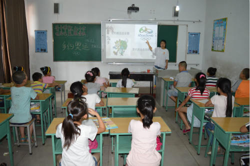 �x�ЌWԺ�tʮ��ů��־Ը����꠵�ɽ��ʡ�����н��ڿh��Ȫ�l(xi��ng)־Ը���������Ȫ�l(xi��ng)�ĺ��ӂ��v��W��ƥ��֪�R����ϲ�g�\�ӵĺ��ӂ��������������_ϣ��֮����