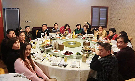 ���İ�̎�����l(xi��ng)���ҵļ��l(xi��ng)�������ھW(w��ng)���´����L(f��ng)���������(sh��)�������Ը��صľW(w��ng)��ͨ�^�R�^�����ֺ�΢ҕ�lӛ����Լ��ڼ��l(xi��ng)����Ҋ�������@Щƽ���Ľ�����������֟o���B͸������Đۡ����^��ÿһ�c΢С��׃�������ǰl(f��)�����l(xi��ng)�H��߅�Ĵ��������ܽo�l(xi��ng)�H���������ī@�ø����͌��Լ����l(xi��ng)���Ժ����M�㡭��Ԕ���� 